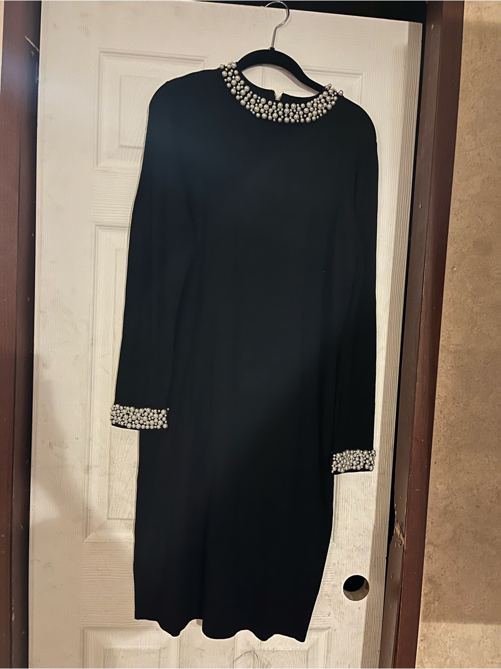 Monroe & Main Black Pearl Trim Long Sleeve Knit Dress L NWT